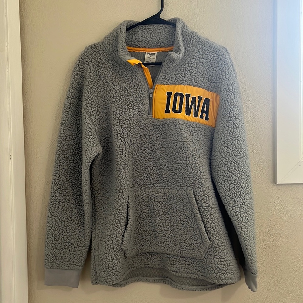 Victoria’s Secret pink ‘IOWA’ Sherpa quarter zip
